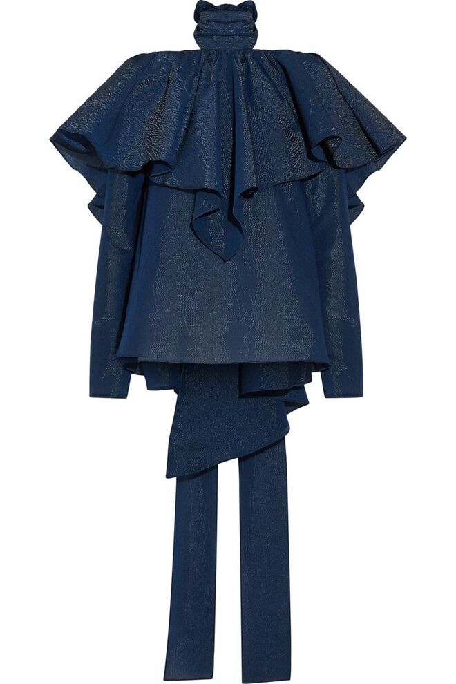 Camisola, €1590, Rosie Assoulin em net-a-porter.com