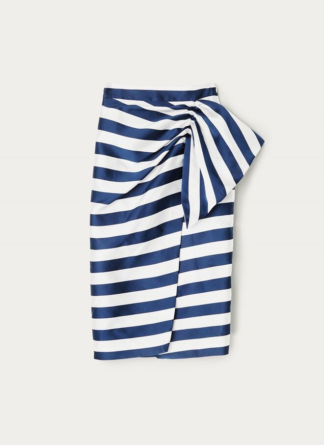 Saia, €99, Uterqüe