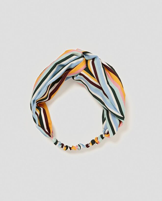 Turbante, €7,95, Zara