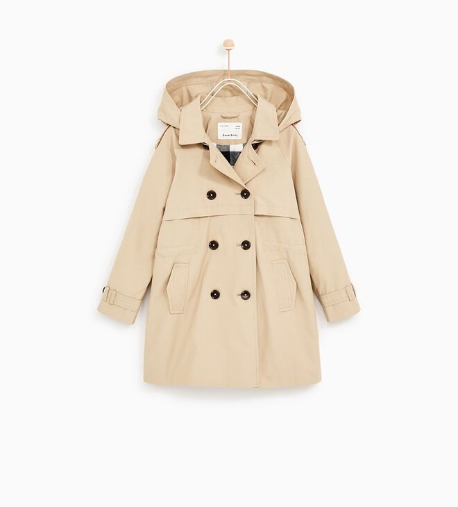 Trench coat, €29,95, Zara