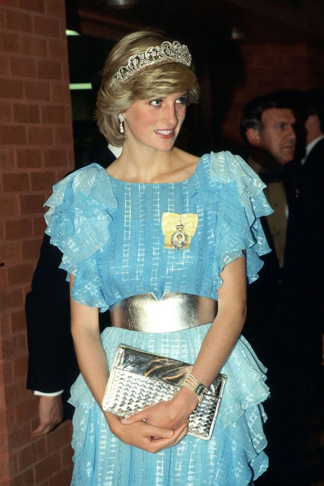 18 de junho 1983 | Com um vestido de Bruce Oldfield e usando a tiara Diamond Spencer.