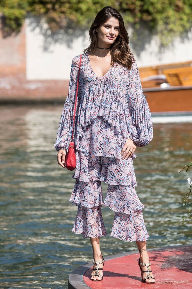 Isabeli Fontana, Philosophy di Lorenzo Serafini 