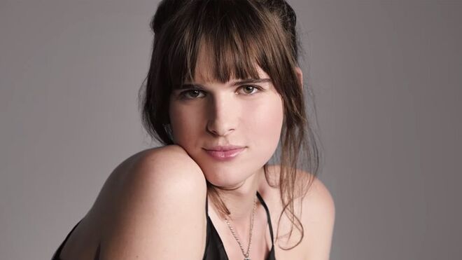Hari Nef 