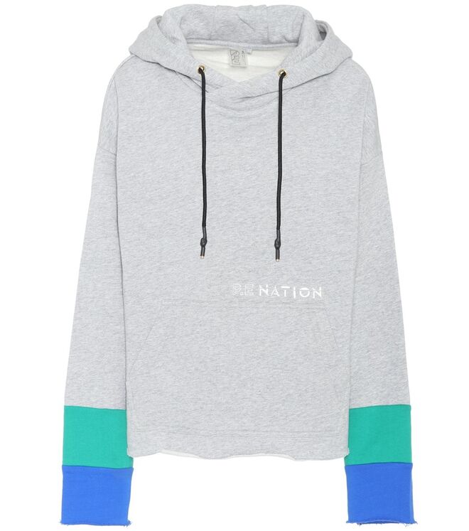 Camisola, €149, P.E Nation em farfetch.com