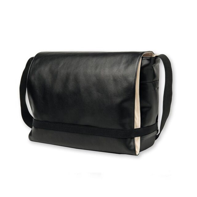 Bolsa CLASSIC, €140, Moleskine