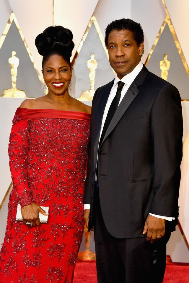Pauletta e Denzel Washington | Juntos há 42 anos. São inseparáveis desde 1977, mas Denzel teve que fazer diversos pedidos de casamento a Pauletta até que ela finalmente aceitasse, em 1983. 