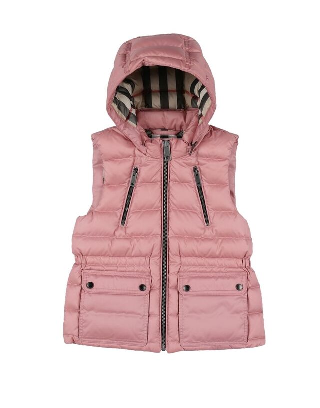 Burberry, €240 em yoox.com