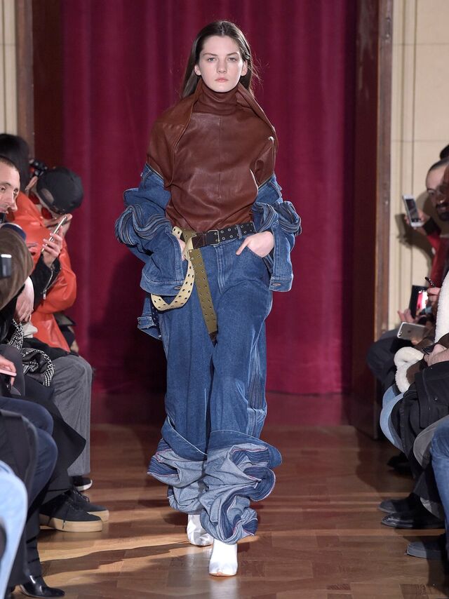 Y/Project outono/inverno 2017, por Glenn Martens.