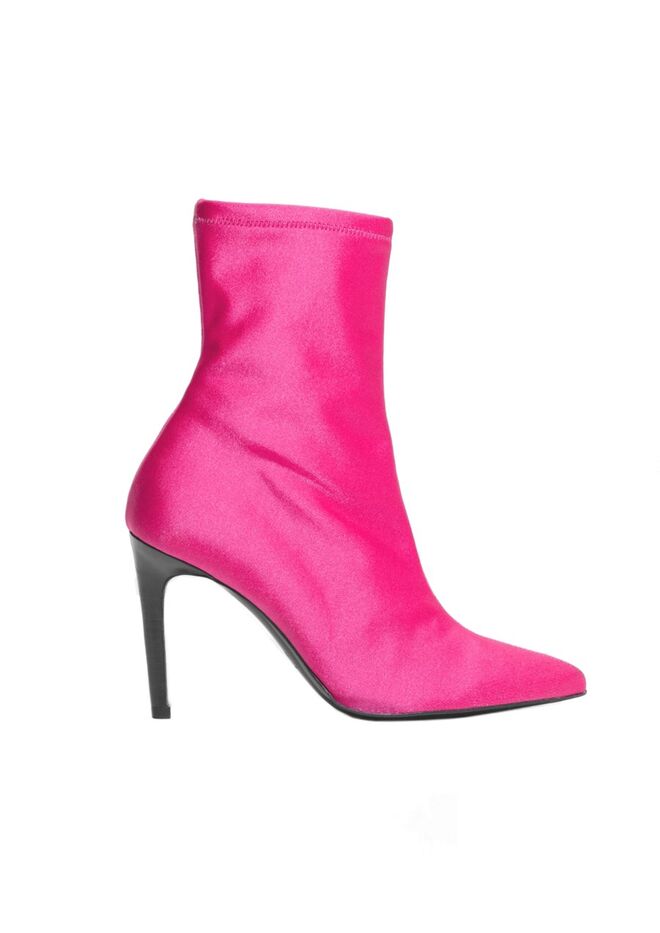 €135, & Other Stories