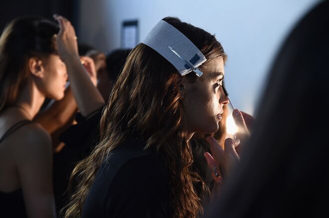 Nos bastidores da Semana de Moda de Nova Iorque