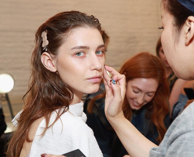 Nos bastidores da Semana de Moda de Nova Iorque