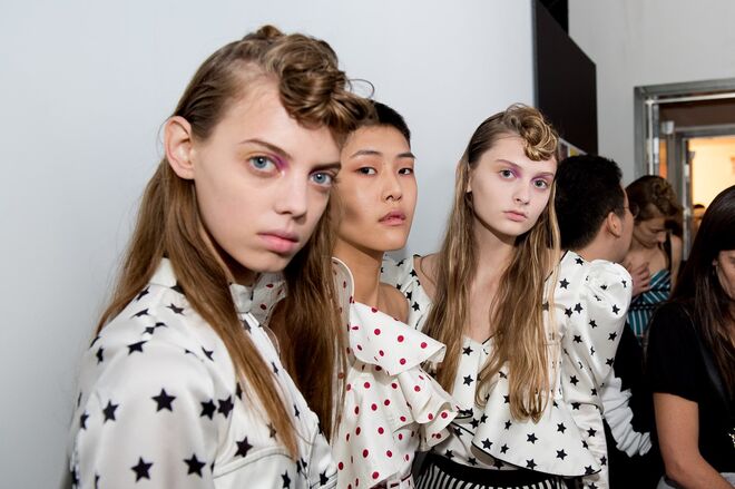 Nos bastidores da Semana de Moda de Nova Iorque