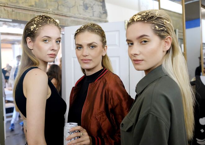 Nos bastidores da Semana de Moda de Nova Iorque