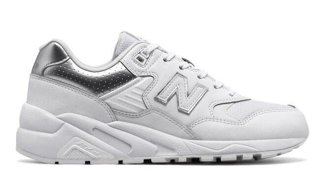 €120, New Balance