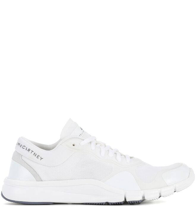 €130, Adidas by Stella McCartney em mytheresa.com