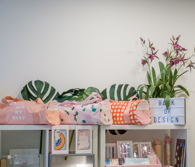 Até 30 de setembro, o número 86 da Rua da Prata, na Baixa lisboeta, pertence à Bank of Design, a nova pop-up shop que junta os objetos das marcas Freakloset, Vertty, e Pop the Bubble (uma lifestyle concept e-store). 