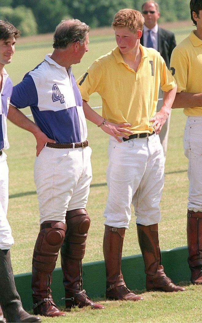 A sua paixão pela prática do polo começou bastante cedo. Foi com apenas 4 anos que começou a treinar em cima de um pónei.