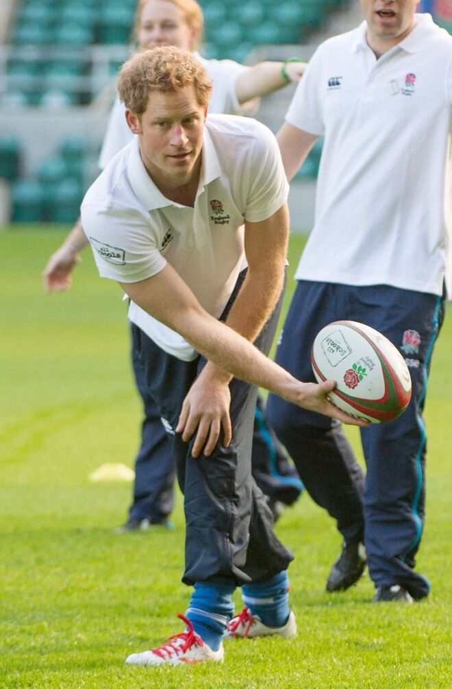 Harry aproveitou também aquela pausa e inscreveu-se na English Rugby Football Union. 