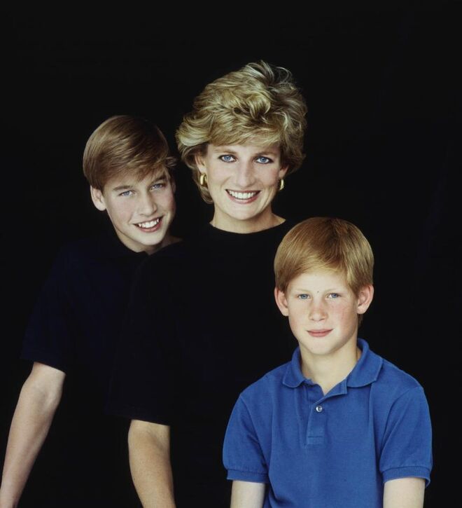 Consta que a princesa Diana tinha ciúmes das amas de Harry e William e que chegou a despedir algumas sem qualquer aviso prévio.