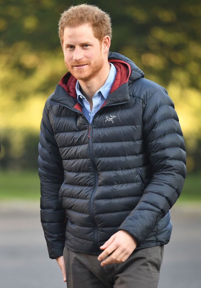 Em 2012, Harry surgiu nu na capa de vários jornais, depois de ter sido apanhado daquela forma durante uma festa em Las Vegas. 