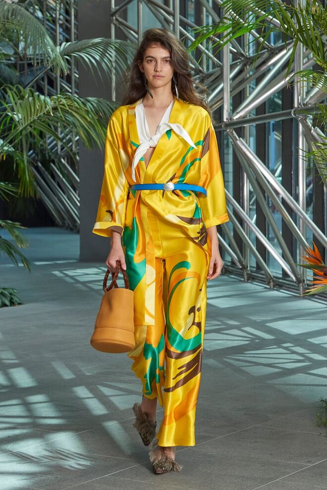 Amarelo: Simon Miller