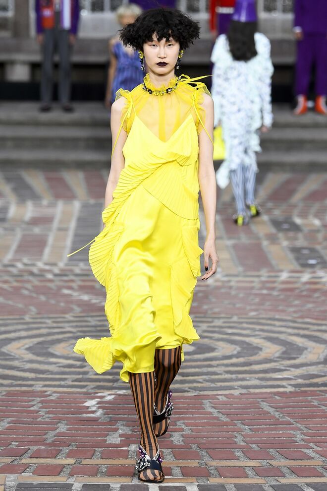 Amarelo: Kenzo