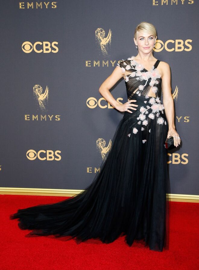 Julianne Hough, em Marchesa