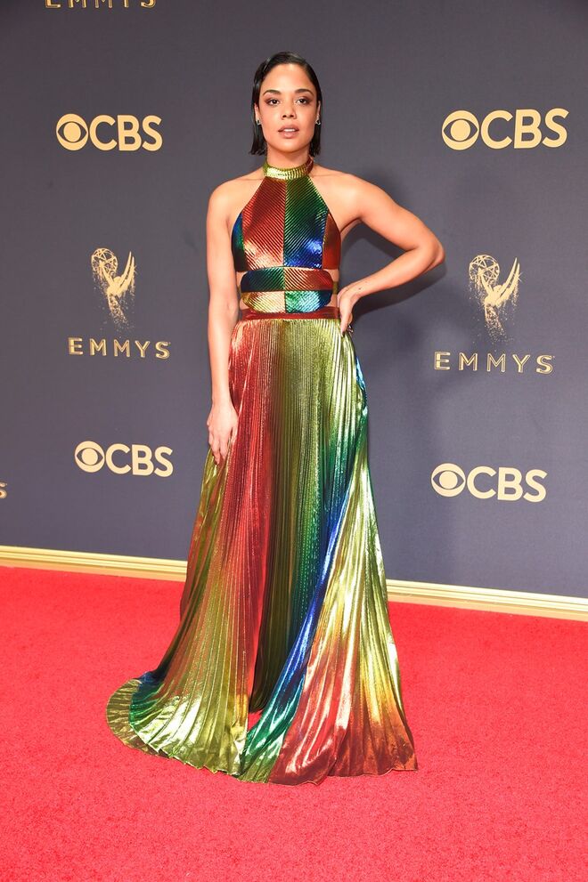 Tessa Thomson, em Rosie Assoulin Resort 2018