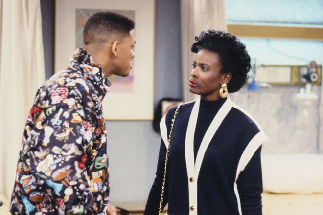 Will Smith e Janet Hubert | A relação de ambos era tão má nos bastidores da série Fresh Prince of Bel-Air que a produção se viu obrigada a refazer o casting para encontrar outra atriz que interpretasse o mesmo papel de Hubert na temporada 4. 