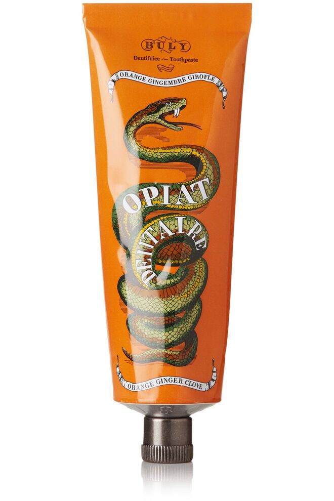 Pasta de dentes com laranja, gengibre e cravo, €25, Buly 1803 em Net-a-Porter.com