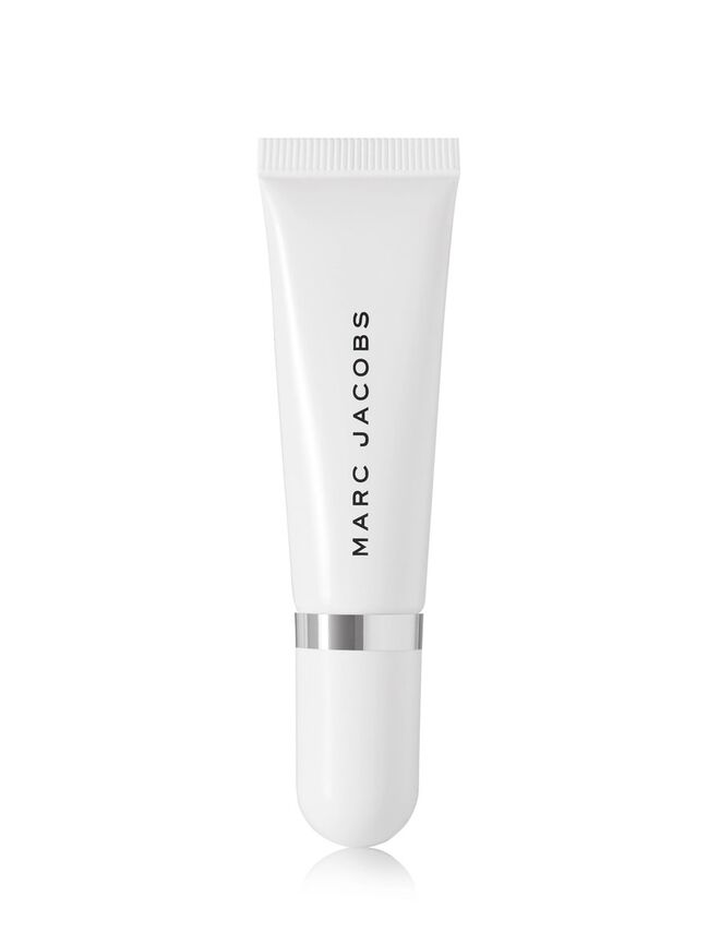 Primer para olhos, €30, Marc Jacobs Beauty em Net-a-Porter.com