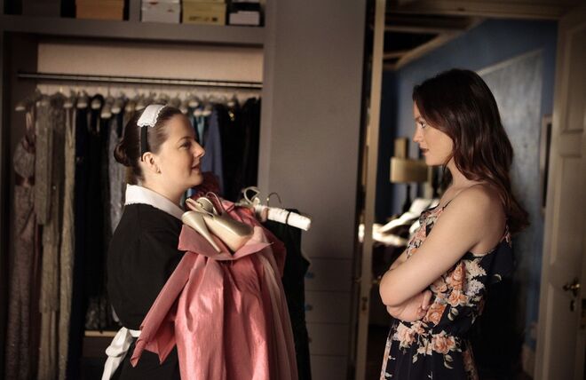 Ícone inesperado | A personagem Dorota, a empregada dos Waldorf, foi e continua a ser uma das mais pitorescas da série. Foi à sua custa que foram criados os melhores memes e gifs. 