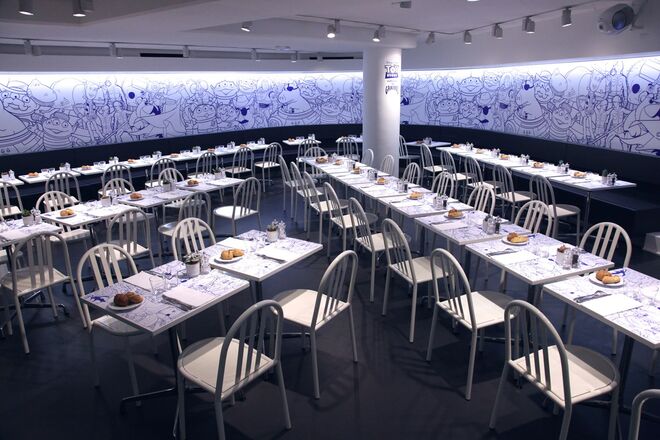 O interior da loja Colette, no nº 213 da Rue de Saint-Honoré, em Paris.