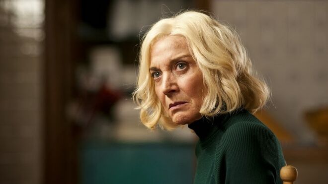 Marisa Paredes em Negros Hábitos (1983), Saltos Altos (1991), A Flor do Meu Segredo (1995), Tudo sobre a minha mãe (1999), Fala com Ela (2002), A Pele Que Habito (2011)