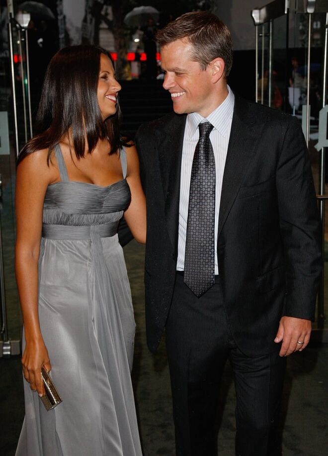 Luciana Barroso e Matt Damon escolheram Nova Iorque para oficializar a relação, em dezembro de 2005. Luciana estava grávida de três meses da filha mais velha do casal, Isabella.