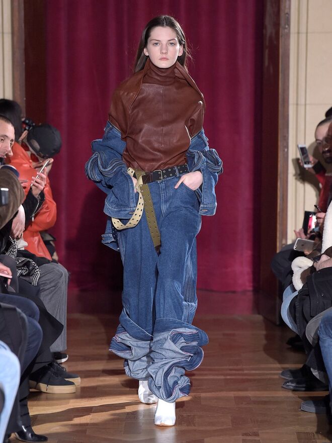 Y/Project outono/inverno 2017, por Glenn Martens.