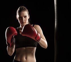Mulheres ao combate!