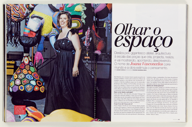 Joana Vasconcelos, uma artista à escala mundial. 2007. Por Leonor Xavier. Fotografia: Ricardo Quaresma Vieira.