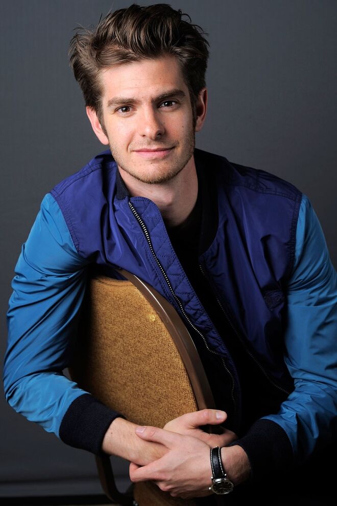 ANDREW GARFIELD | ‘É chocante. Acho tudo isto muito triste e decepcionante, mas estou sobretudo muito inspirado por estas mulheres que deram um passo em frente, compartilhando as suas histórias. É algo bastante heróico. Essa é a única maneira para acabar com os abusos de poder. Por isso têm todo o meu apoio.’ in The Cut