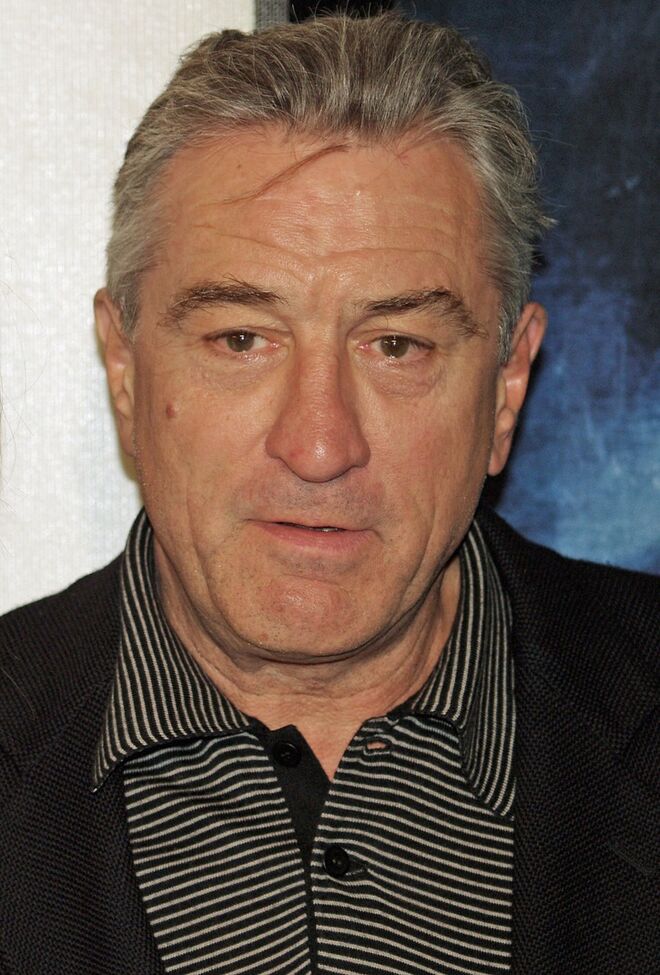 ROBERT DE NIRO | O ator gostou tanto de uma penthouse no Chatêau Marmont em Los Angeles que acabou por ficar lá a viver durante dois anos. Não foi, no entanto, a primeira celebridade a passar pelo hotel; Elizabeth Taylor, Paul Newman e Mick Jagger também eram hóspedes regulares.