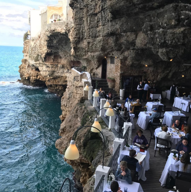 Restaurante Hotel Grotta Palazzese, Polignano a Mare.
