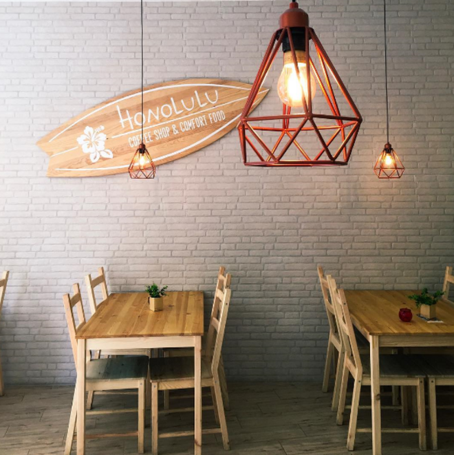 Honolulu Coffee Shop & Food, Porto