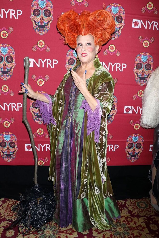 Bette Midler | Winifred Sanderson (Hocus Pocus)