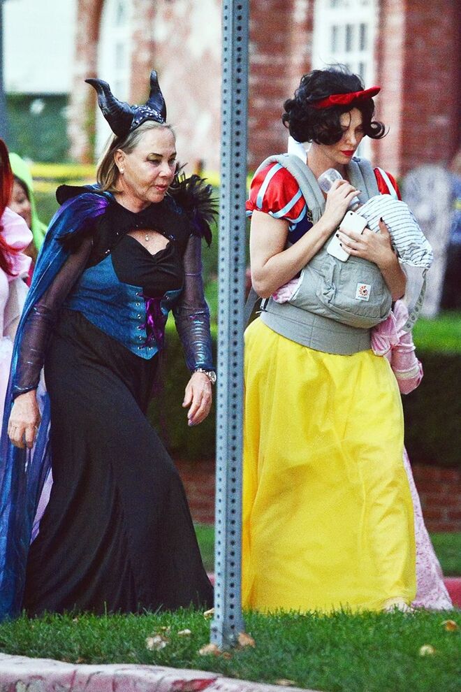 Charlize Theron | Branca de Neve