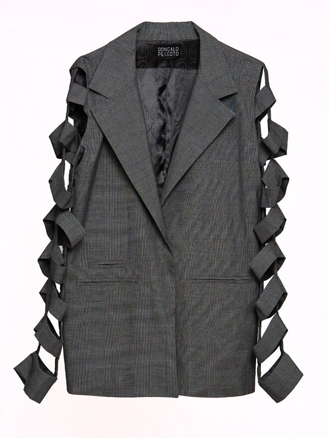 €230,26, Gonçalo Peixoto