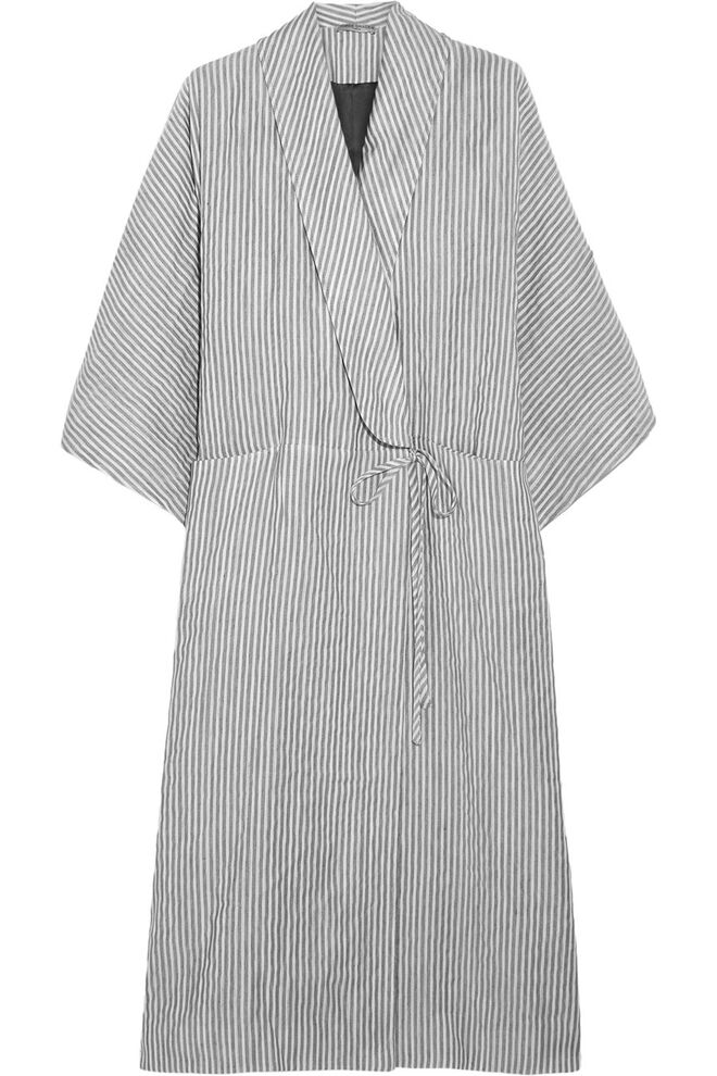 €801, Three Graces Jones