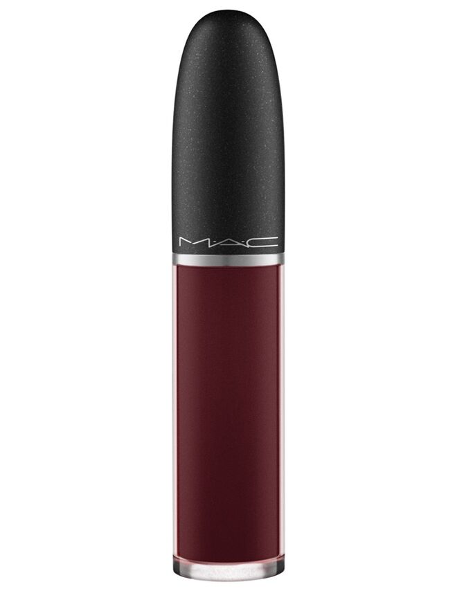 Retro Matte Liquid Lip Colour no tom High Drama, €22, M.A.C, em www.lookfantastic.pt