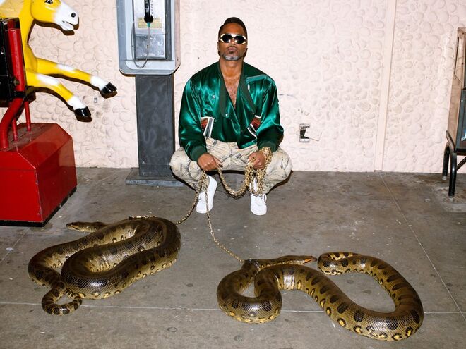 Shabazz Palaces tocam no Lux