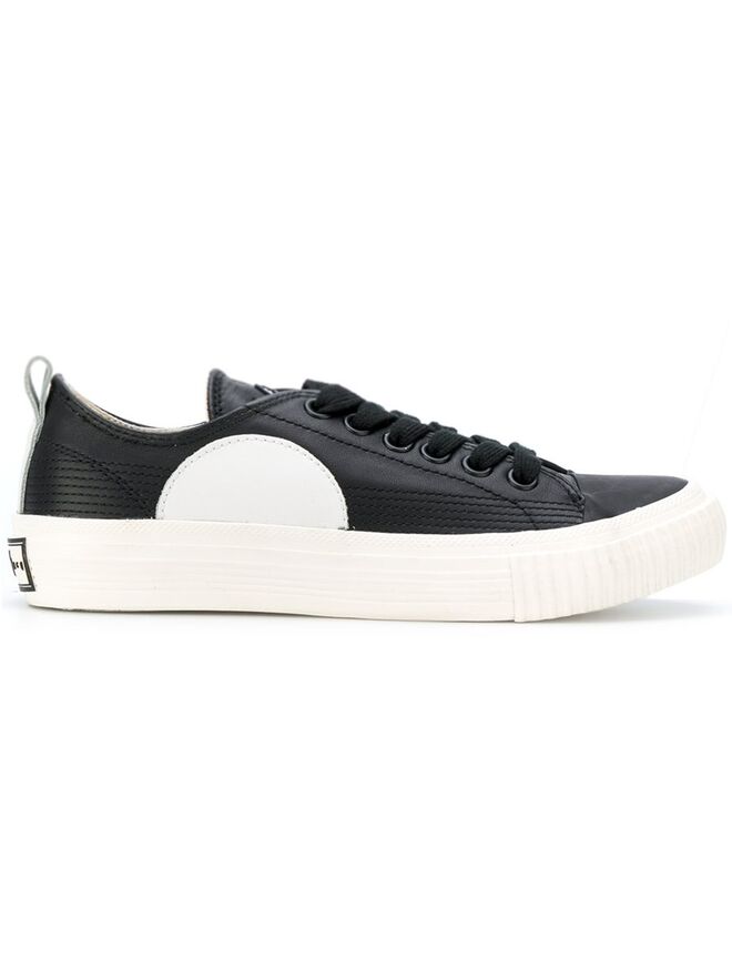 €133, MCQ Alexander McQueen em Farfetch.com