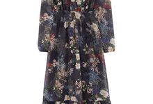Vestido longo fluido com padrão floral, €39,99